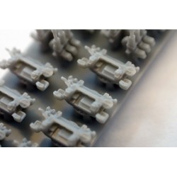 Shelf Oddity SO700122 – Canon IJN 25 mm Triple (1:700)