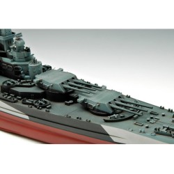 Trumpeter 5303 – USS BB-55 North carolina 1:350