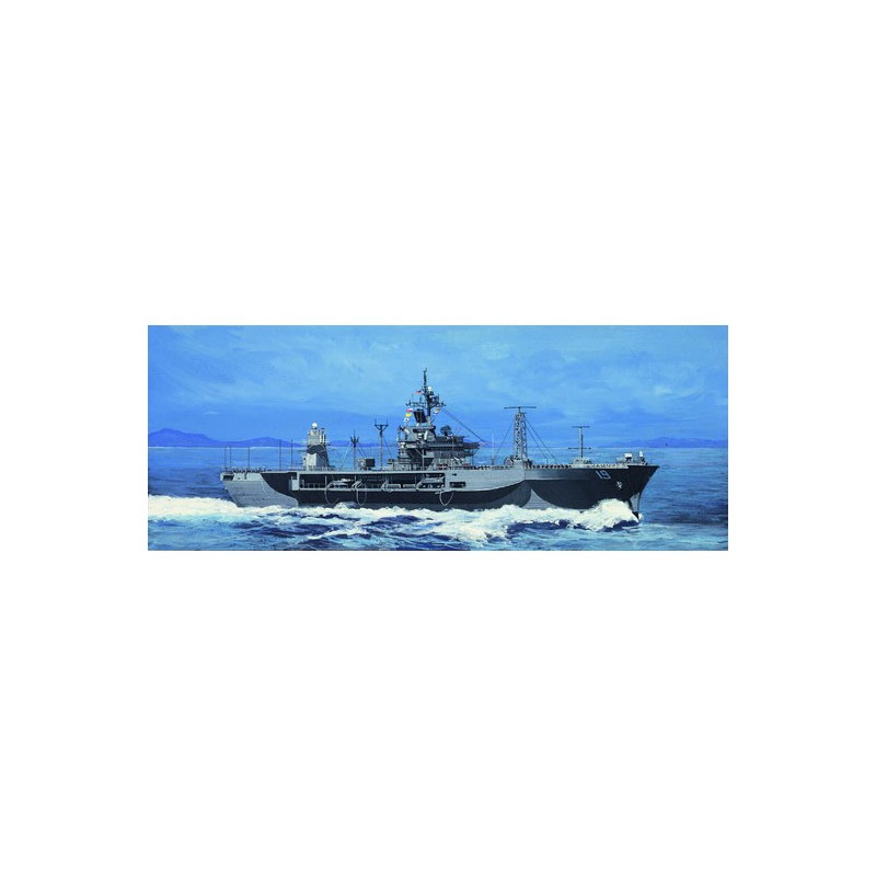 Trumpeter 5715 - USS Blue Ridge LCC-19 1997 1:700