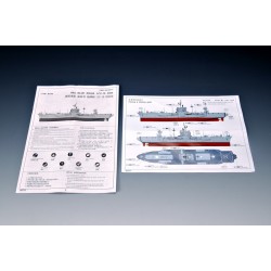 Trumpeter 5717 - USS Blue Ridge LCC-19 2004 1:700