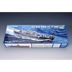 Trumpeter 5717 - USS Blue Ridge LCC-19 2004 1:700