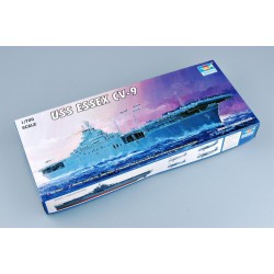 Trumpeter 5728 - USS ESSEX CV-9 1:700