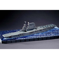 Trumpeter 5728 - USS ESSEX CV-9 1:700