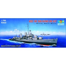Trumpeter 5731 - USS THE SULLIVANS DD-537  1:700