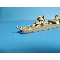 NikoModel 7014 – Destroyer français Le Terrible (1/700) – Maquette Résine