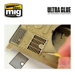 AMMO MIG 2031 – Colle Ultra pour Photo-Découpe et Pièces Transparentes – 40 ml