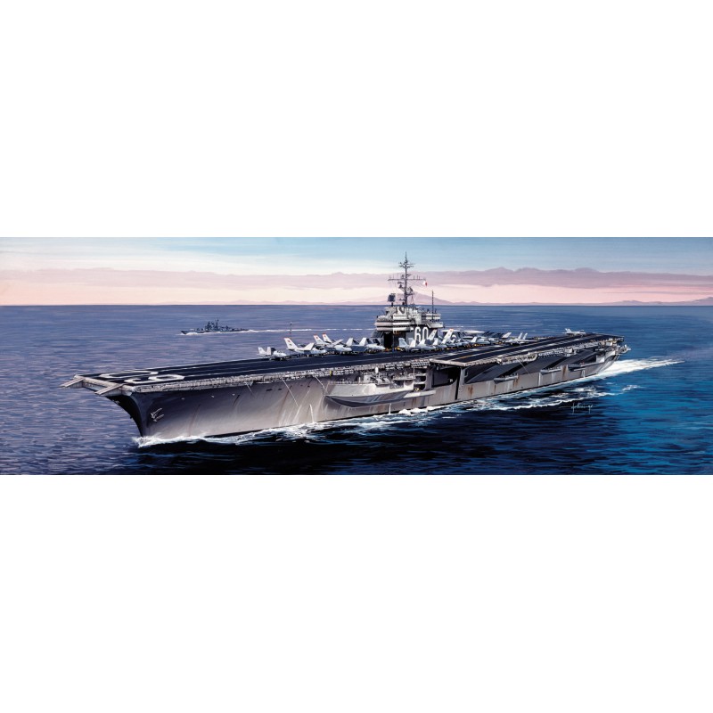 Italeri	5520	 USS Saratoga 1:720
