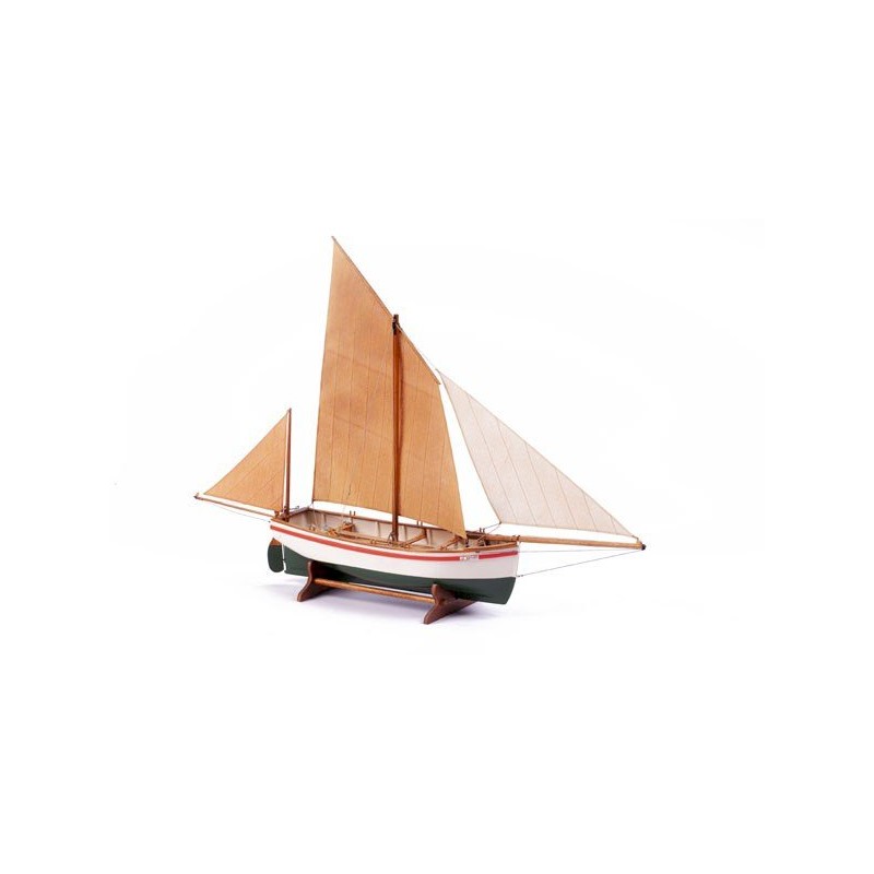 Billing boat	BB0906	 Le Bayard 1:30