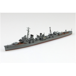 Aoshima	AO011379	 I.J.N Destroyer Amatsukaze 1:700