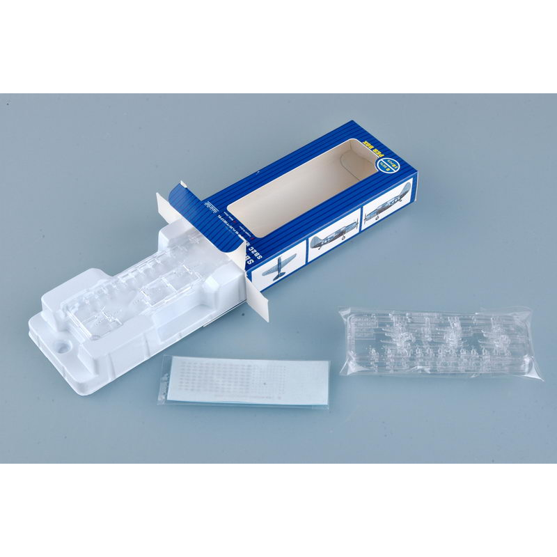 Trumpeter	3407	 SB2C HELLDIVER 1:700