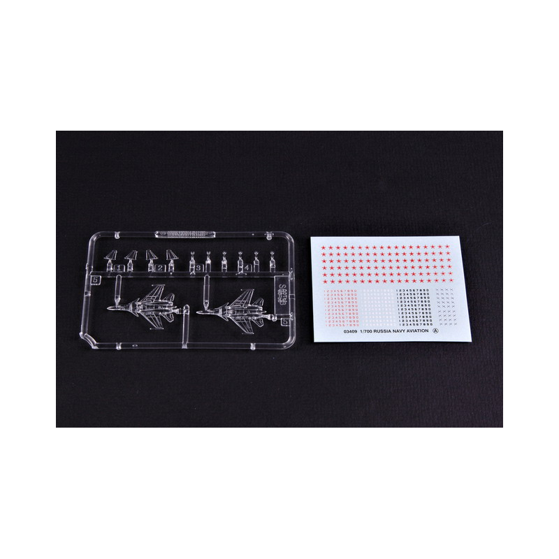Trumpeter	3410	 SU-33 FLANKER 1:700