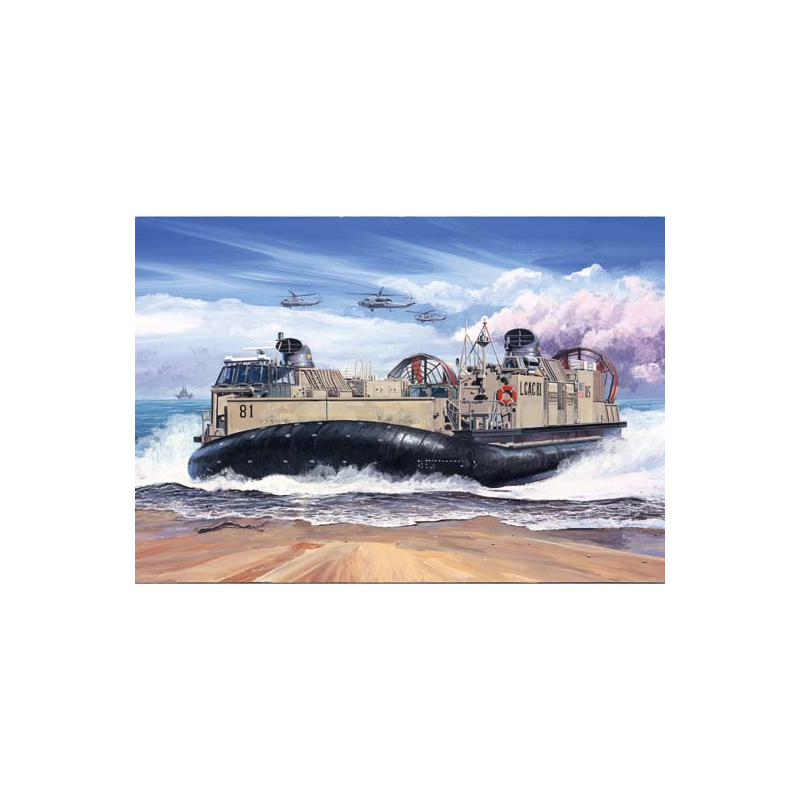Trumpeter	7302	 Bateau de débarquement à coussin d'air (LCAC) de l'USMC 1:72