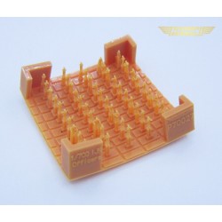 Triumph	P70027	 1/700 IJN Officiers (50 PCS)