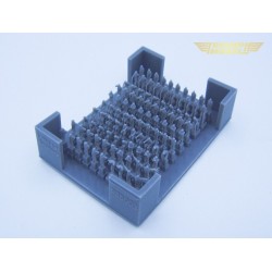 Triumph	P35003	 1/350 IJN Aviateurs (100 PCS)