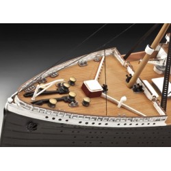 Revell - 05715 COFFRET CADEAU 100 ANS TITANIC 1:400