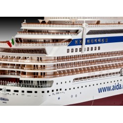 Revell	5230	Bateau de croisière AIDA 1:400