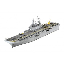 Revell	5178	Porte-avions d'assault U.S LA CLASSE WASP 1:700