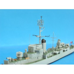 NikoModel 7015 – Escorteur Le Picard 1954 (1/700) – Maquette Résine