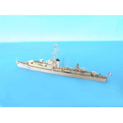 NikoModel 7016 – Escorteur Le Corse (1/700) – Maquette Résine