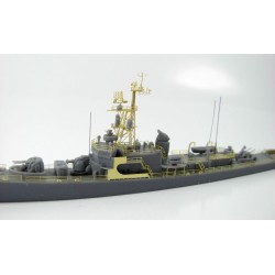 Niko Model 7075 – USS Cromwell (DE-1014) 1:700