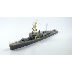 Niko Model 7075 – USS Cromwell (DE-1014) 1:700