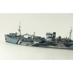 Niko Model - 07080  HMS Athene 1942  1/700