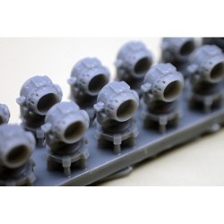 Shelf Oddity SO700104 – Projecteurs IJN 110 cm Su-shiki (1933–1941) (1:700)